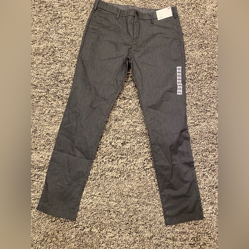 Men’s Slim Fit Uniqlo Chinos